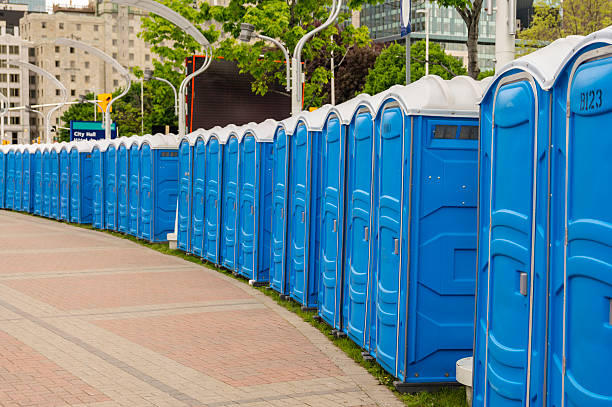 Best ADA-Compliant Portable Toilet Rental  in , IA